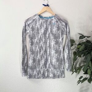 Under Armour Fitted Grey Tree shirt